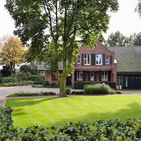 Grosse Ferienwohnung, Auf Bauernhof Mit Ponys Und Pferden, Laendlich Und Ruhig, Naehe Duemmer See Holdorf المظهر الخارجي الصورة